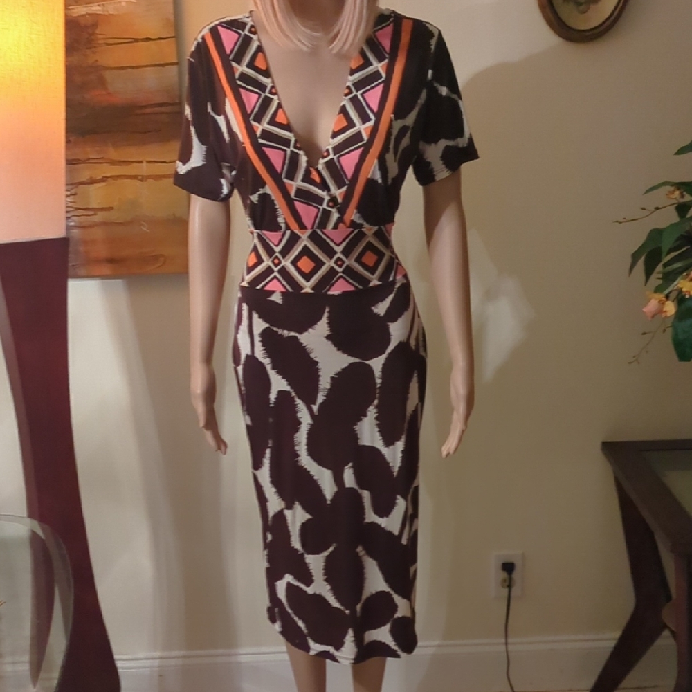 Studio V‑Neck Geometric Print Midi Dress in Brown, Cream, Pink and Orange